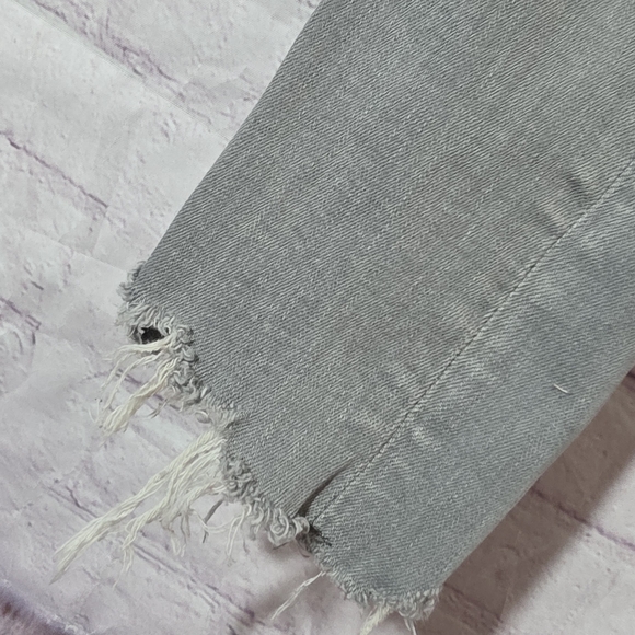 Zara Gray Washed Skinny Women's Jeans Raw Hem Sz 6 - Picture 4 of 6